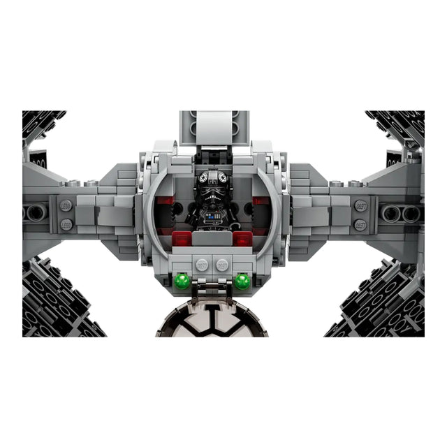 LEGO® Star Wars TM Mandalorian Fang Fighter vs. TIE Interceptor™ 75348