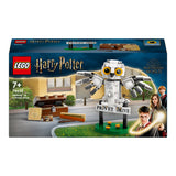 LEGO® Harry Potter Hedwig™ at 4 Privet Drive 76425