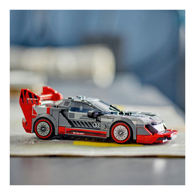 LEGO® Speed Champions Audi S1 e-tron quattro Race Car 76921