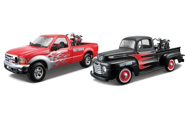 1/24 Pick-Up W/Harley Davidson Motorcycle (Asst)