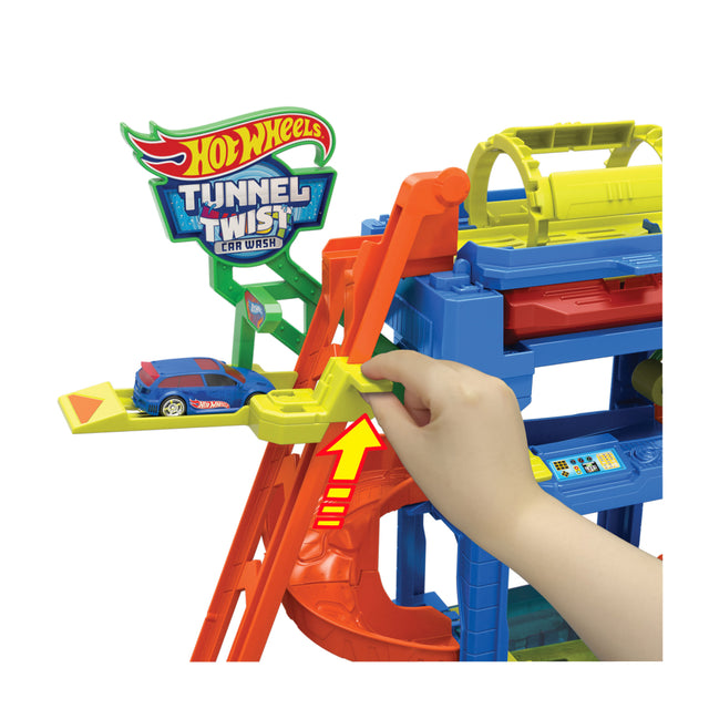 Hot Wheels® Tunnel Twist Car Wash