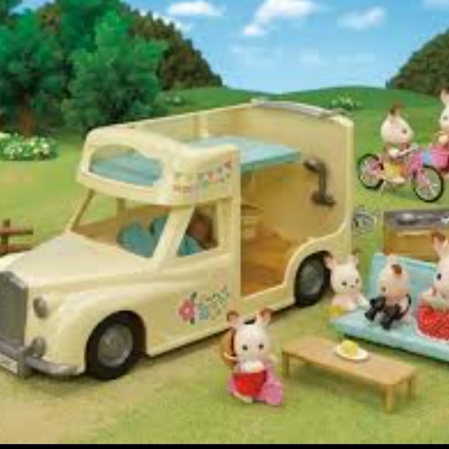 Sylvanian Families Family Campervan – Toy Kingdom South Africa